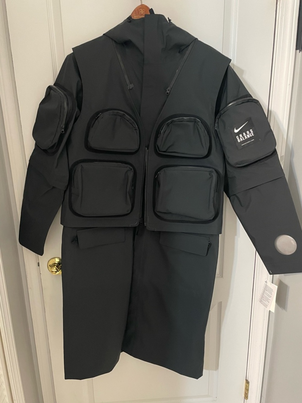 Nike x Undercover Parka
Jacket Size Small Mens Black 2
in 1 Vest Zip